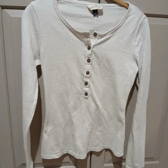 Ribbed Henley Thermal Long Sleeved Top Ivory Size:XS Women's Universal Threads - Picture 9 of 9